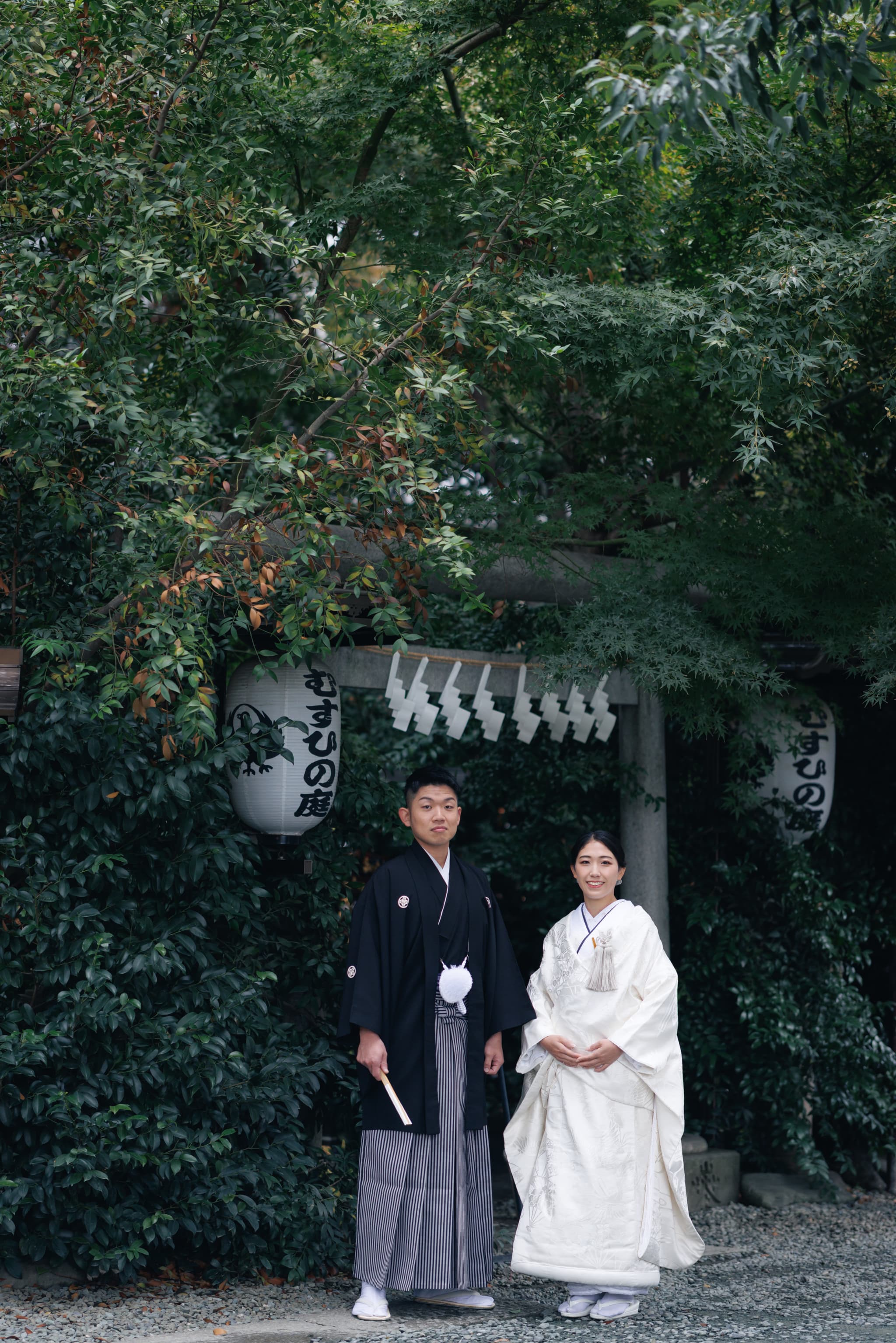 川越熊野神社で叶える、凛とした神前式ロケーションフォト